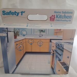 Safety 1st Kitchen Child Proofing Kit 38 Piece